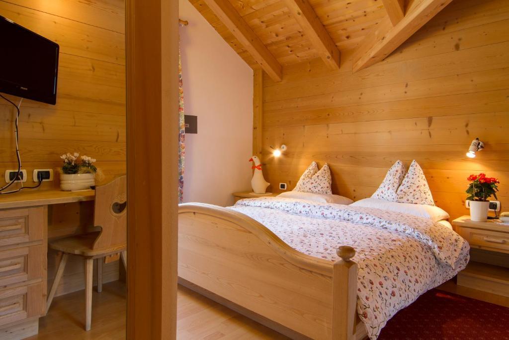 Chalet Madrisa Corvara In Badia Cameră foto