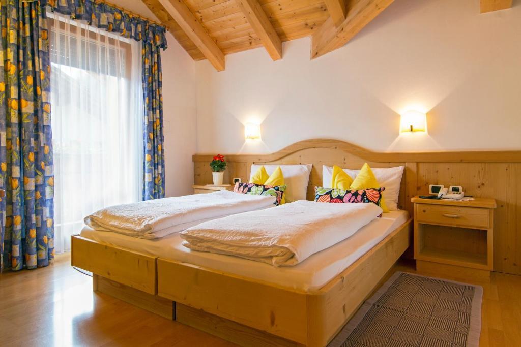 Chalet Madrisa Corvara In Badia Cameră foto